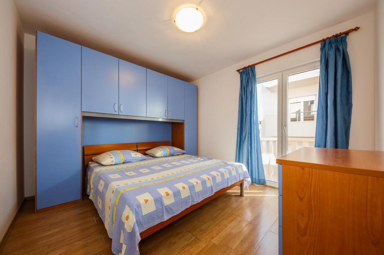 Apartamenty Z Basenem Ilja Rogoznica (Sibenik-Knin) Buitenkant foto