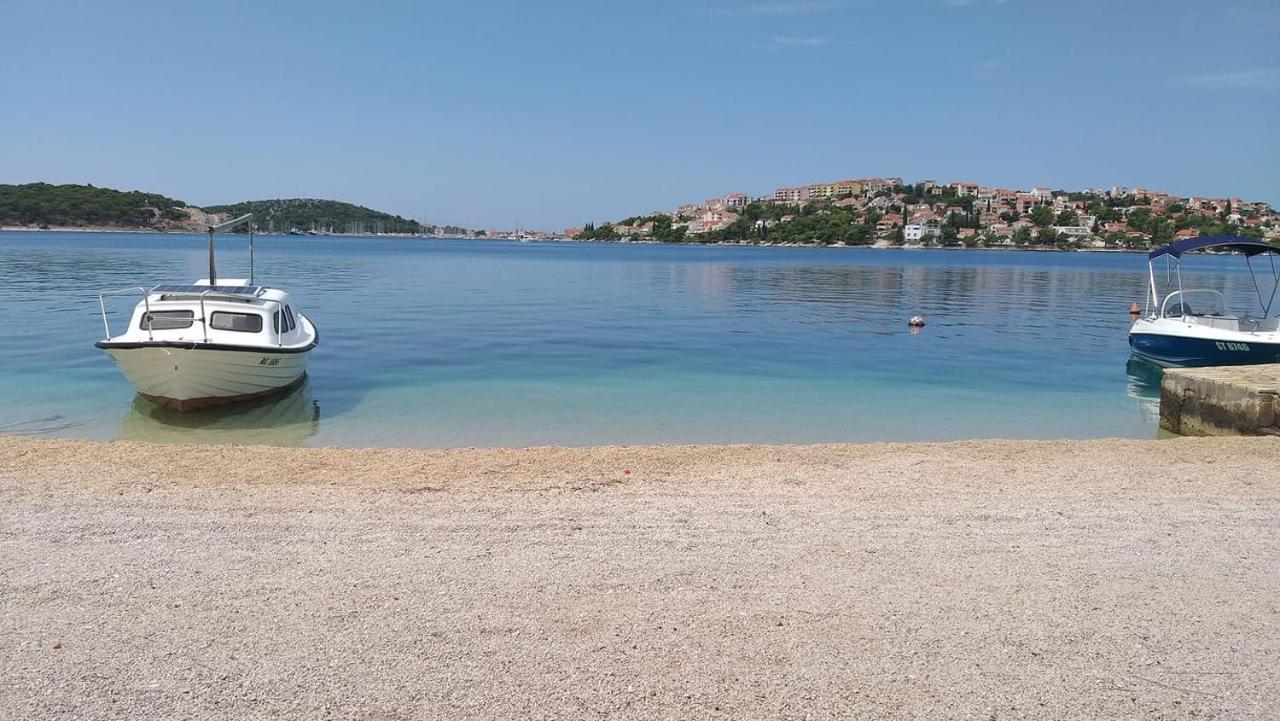 Apartamenty Z Basenem Ilja Rogoznica (Sibenik-Knin) Buitenkant foto